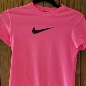 GIRLS M Hot Pink short sleeve swoosh Nike shirt